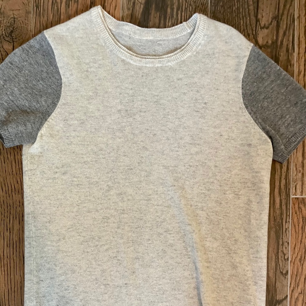 Cashmere crew neck sweater